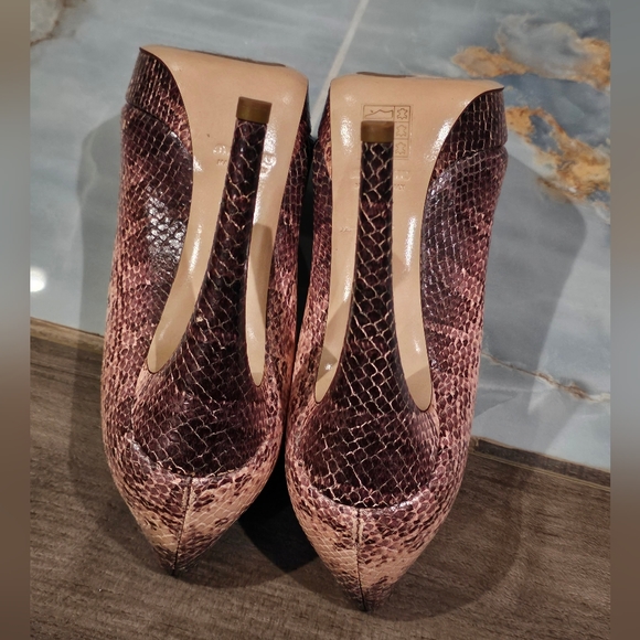 Miu Miu Rose Pink Python Platform - Picture 12 of 17